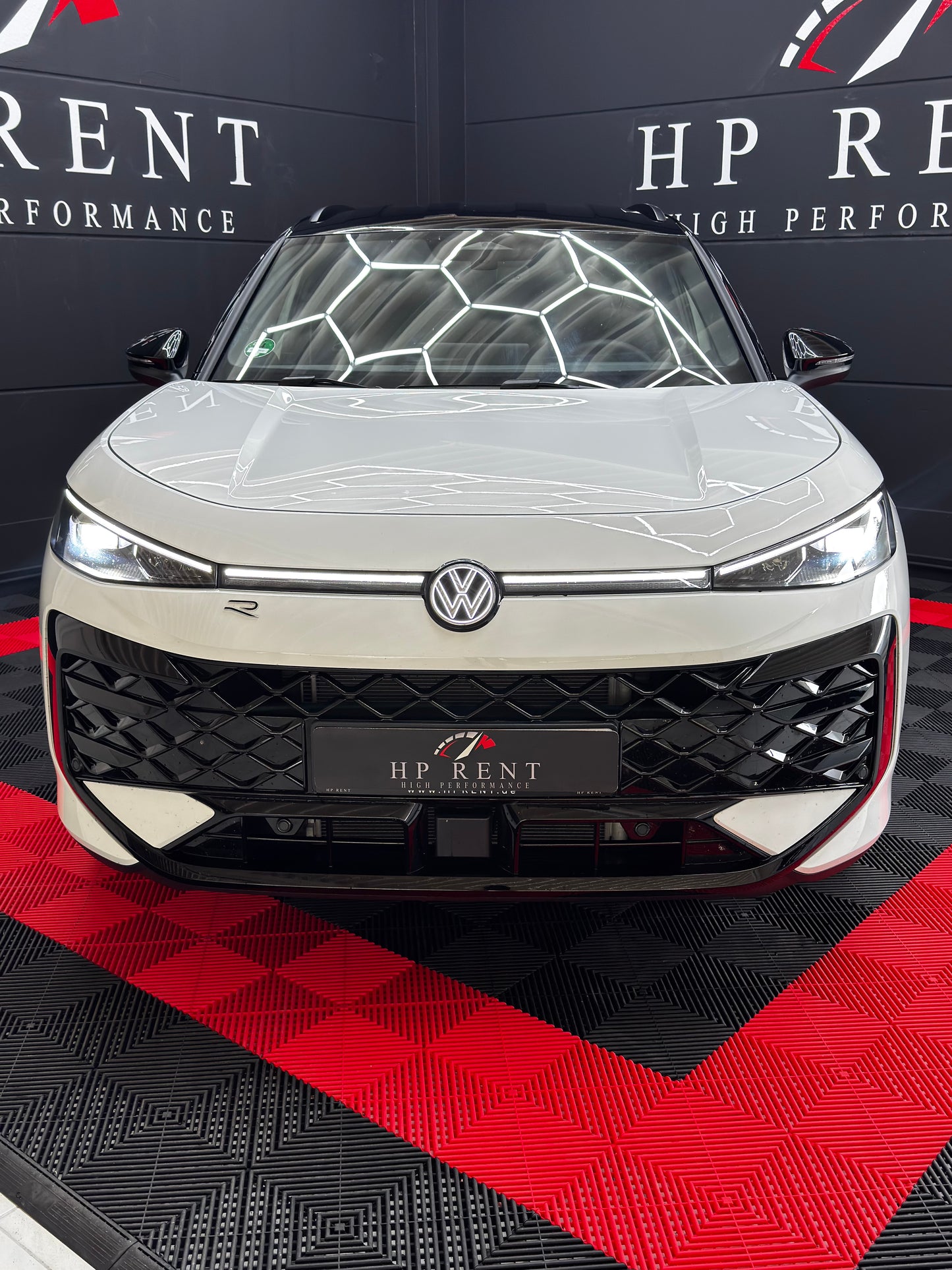 VW T-ROC R-LINE