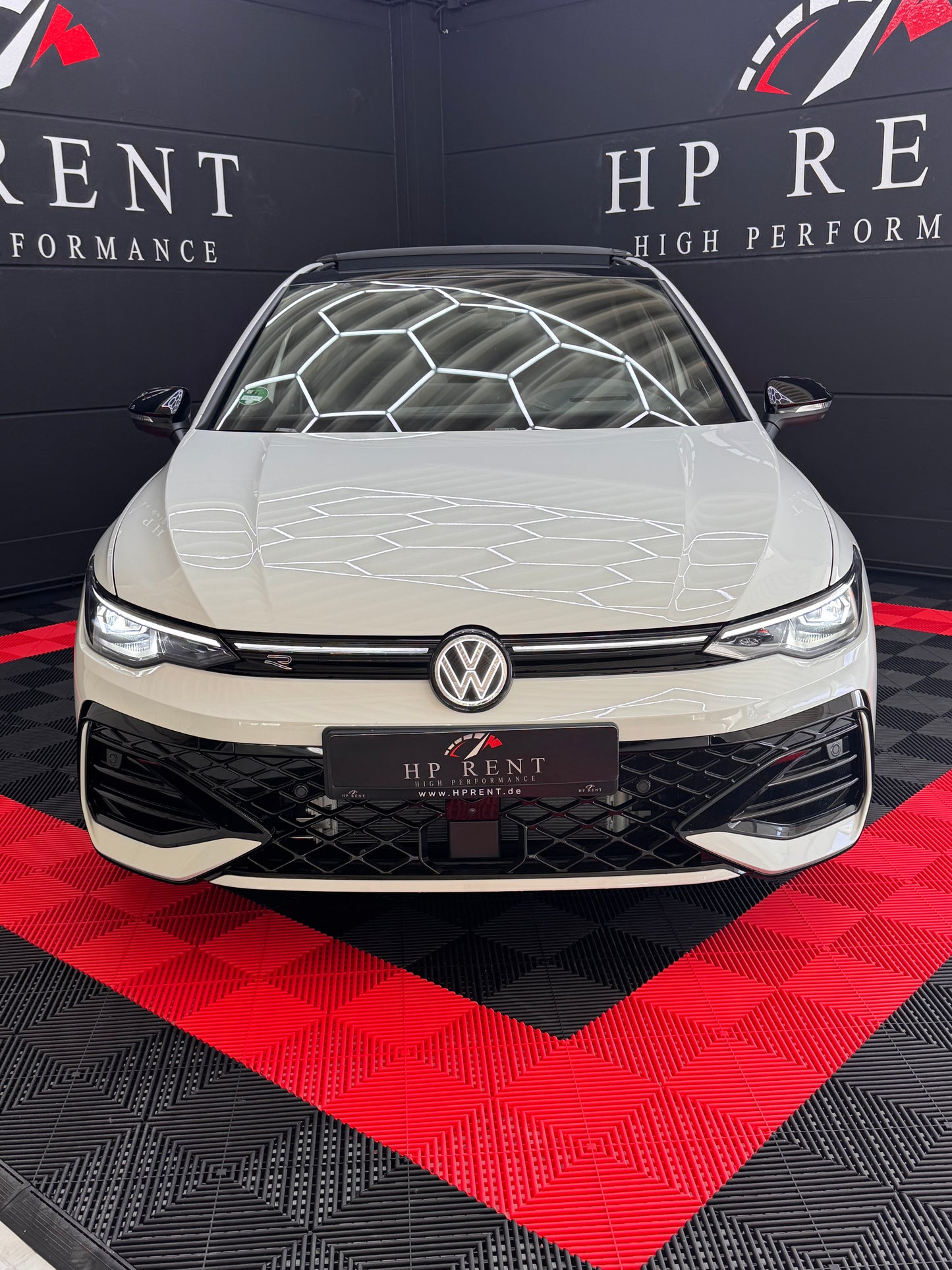 VW GOLF 8.5 R-LINE