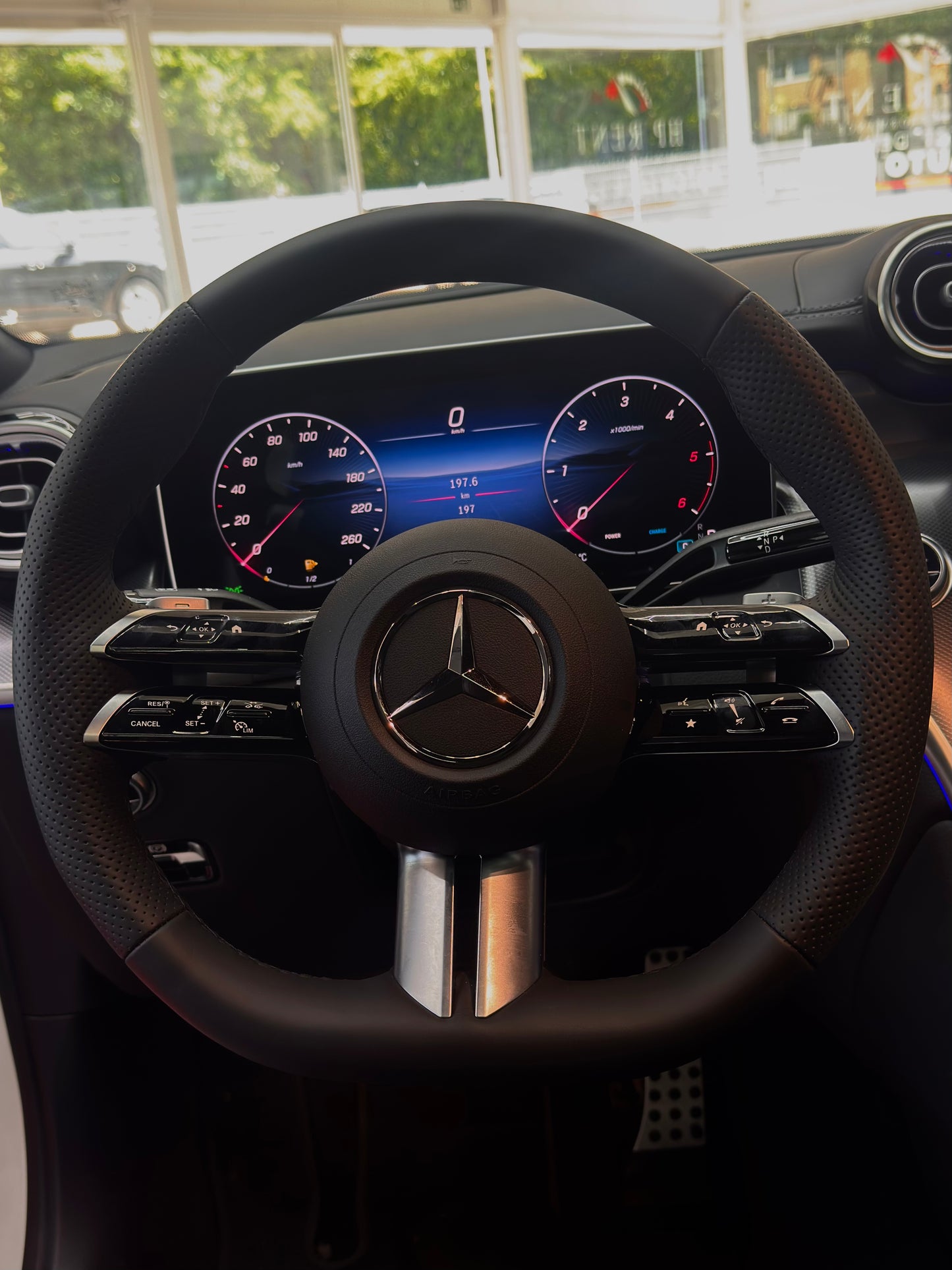 MERCEDES-BENZ GLC COUPE AMG-LINE