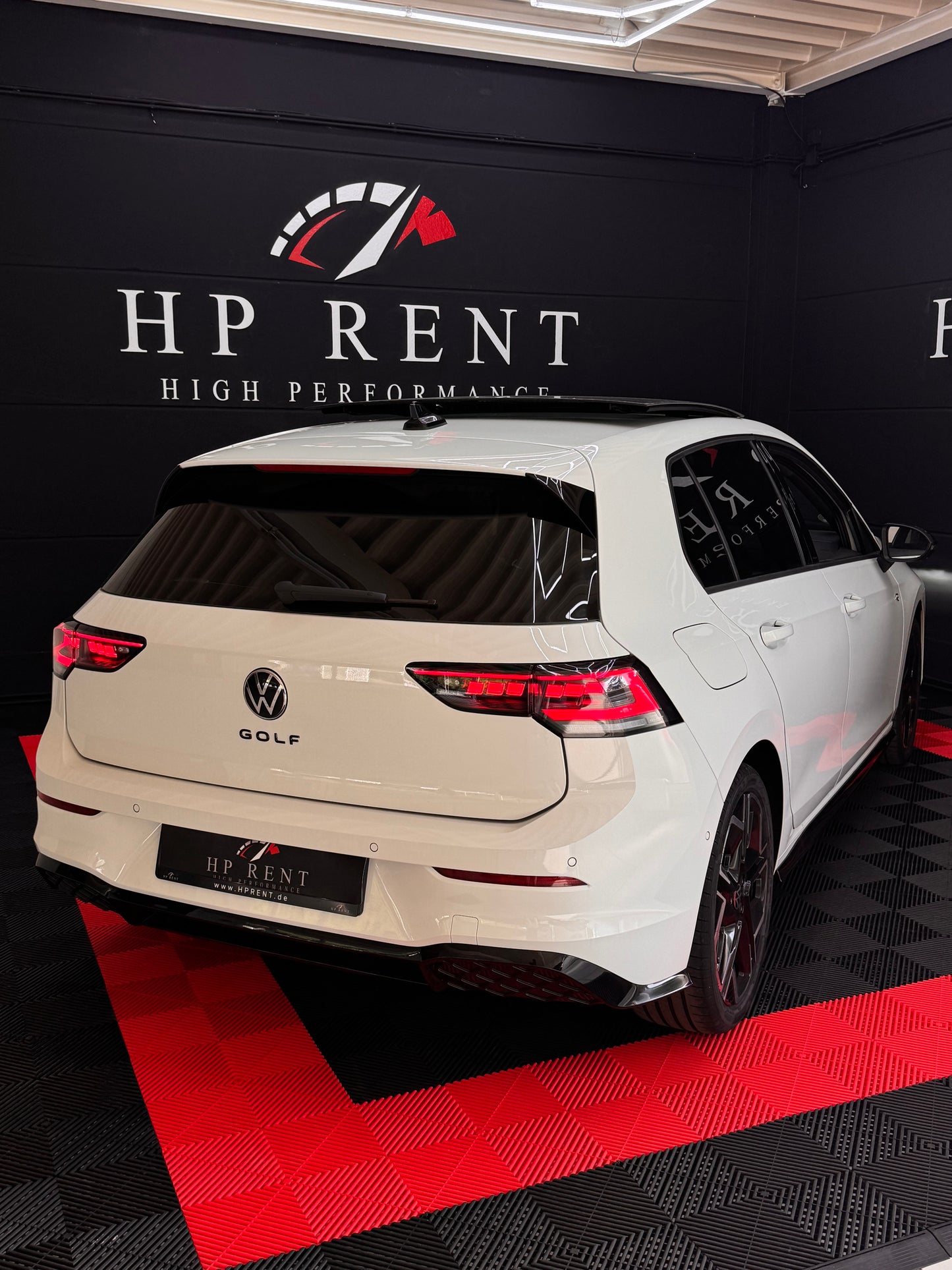 VW GOLF 8.5 R-LINE