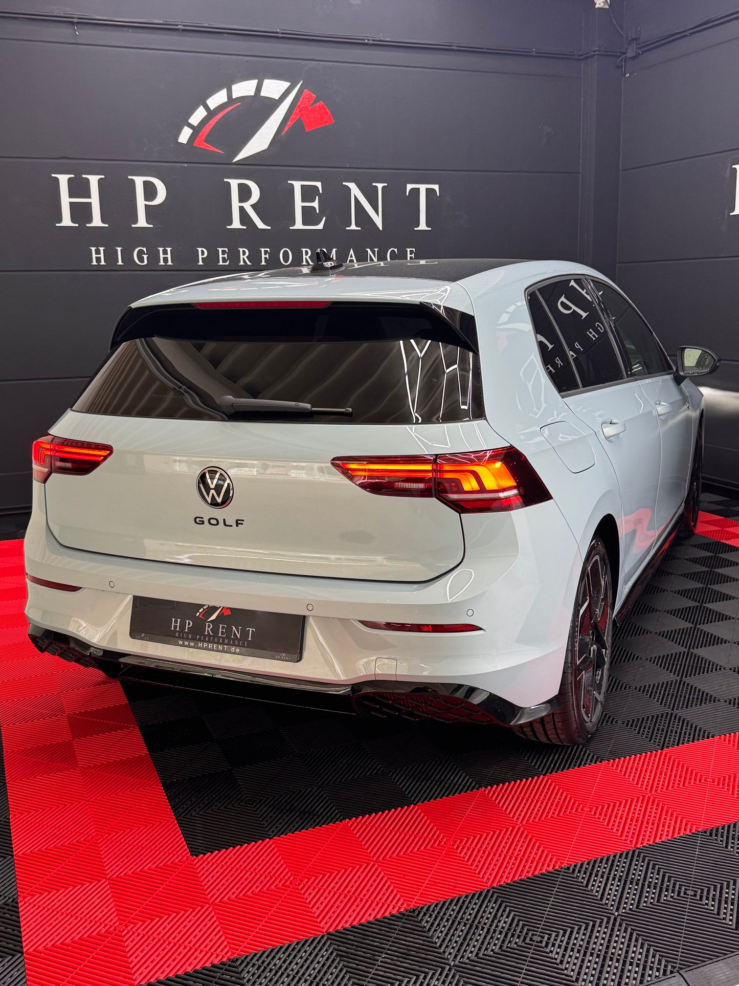 VW GOLF 8.5 R-LINE