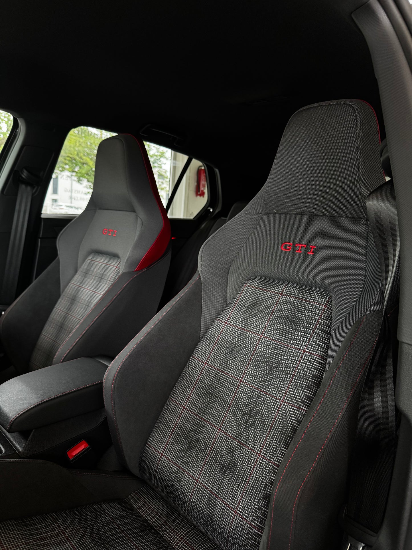 VW GOLF 8.5 GTI