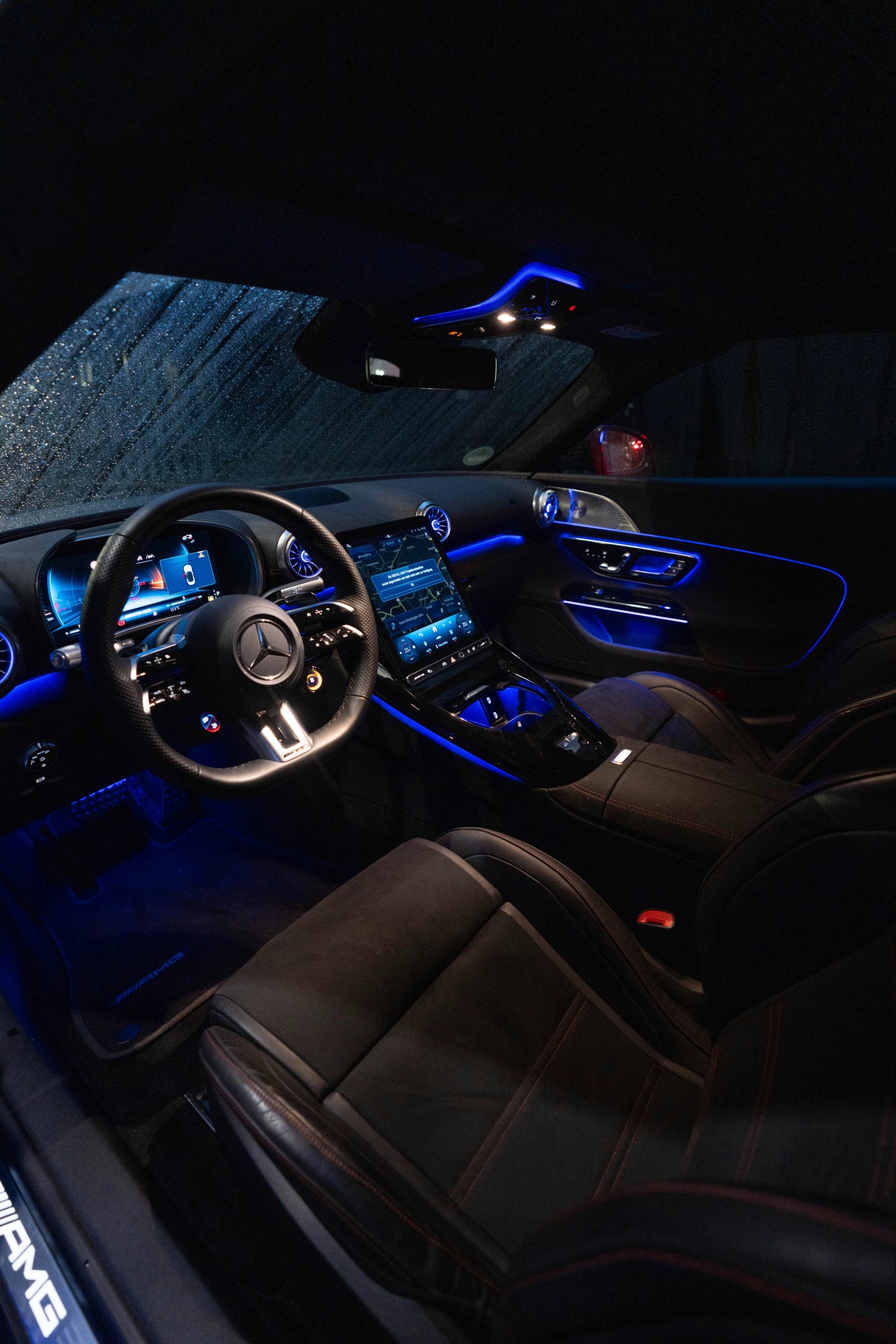 MERCEDES-BENZ SL63 AMG