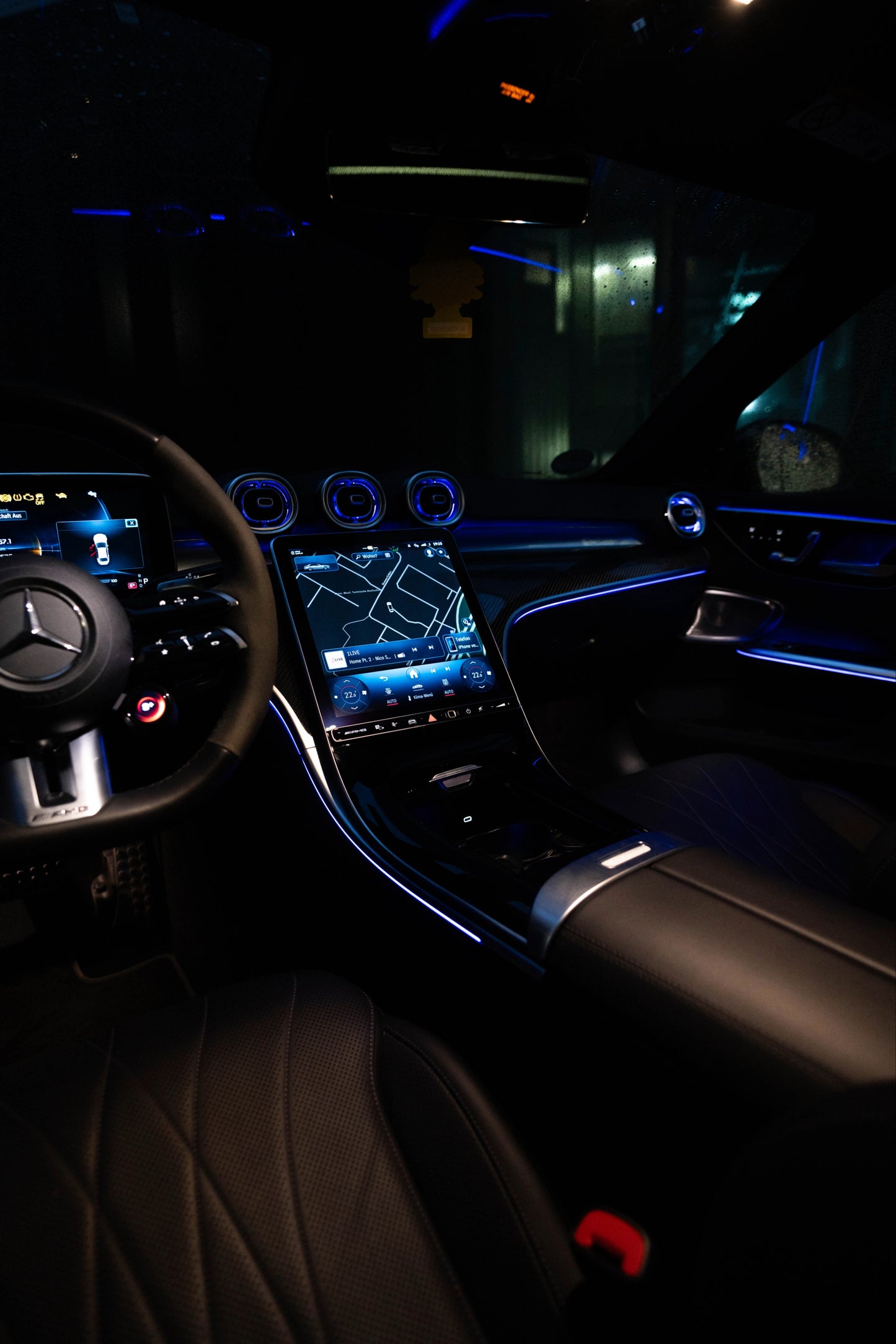 MERCEDES-BENZ C63S AMG