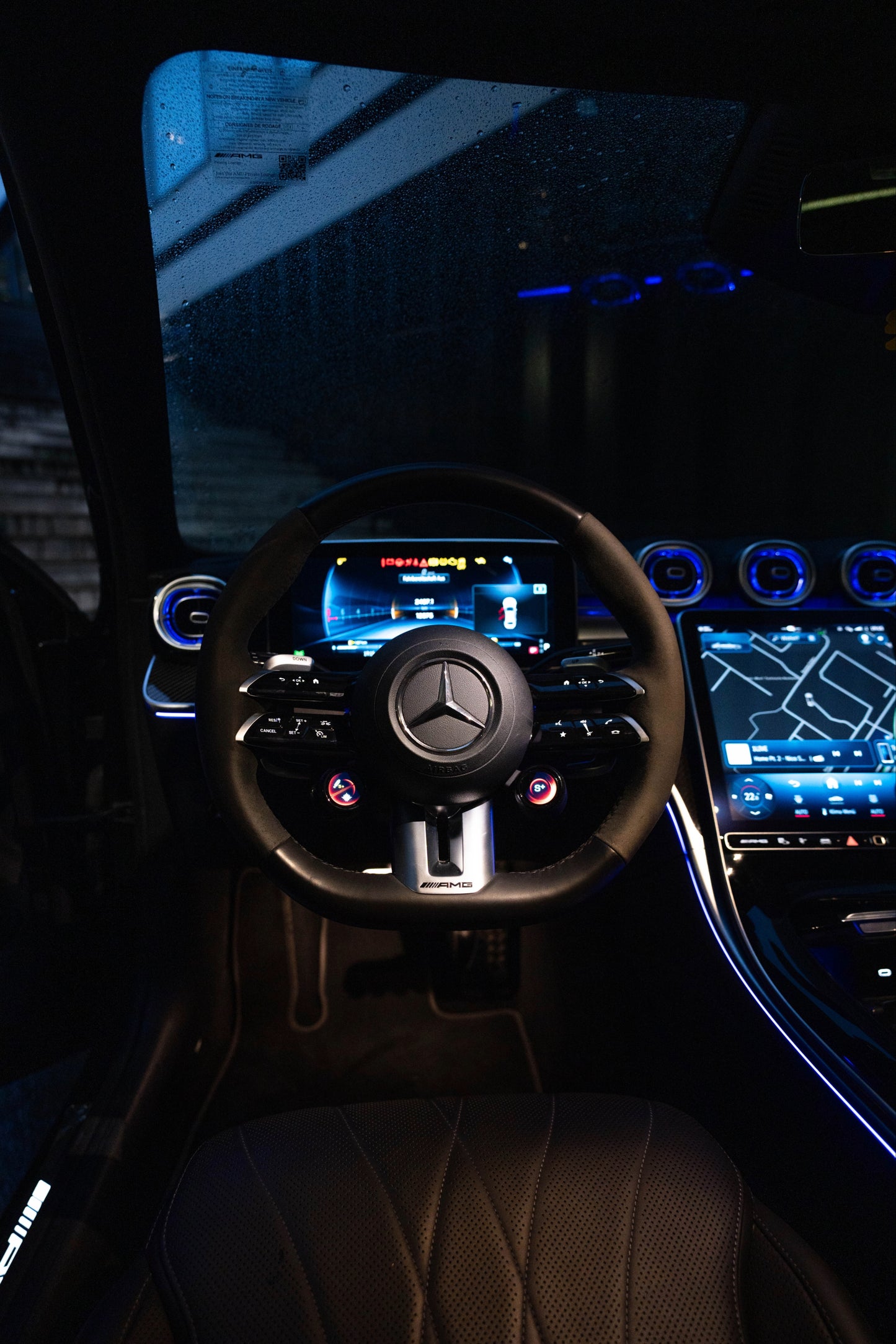 MERCEDES-BENZ C63S AMG