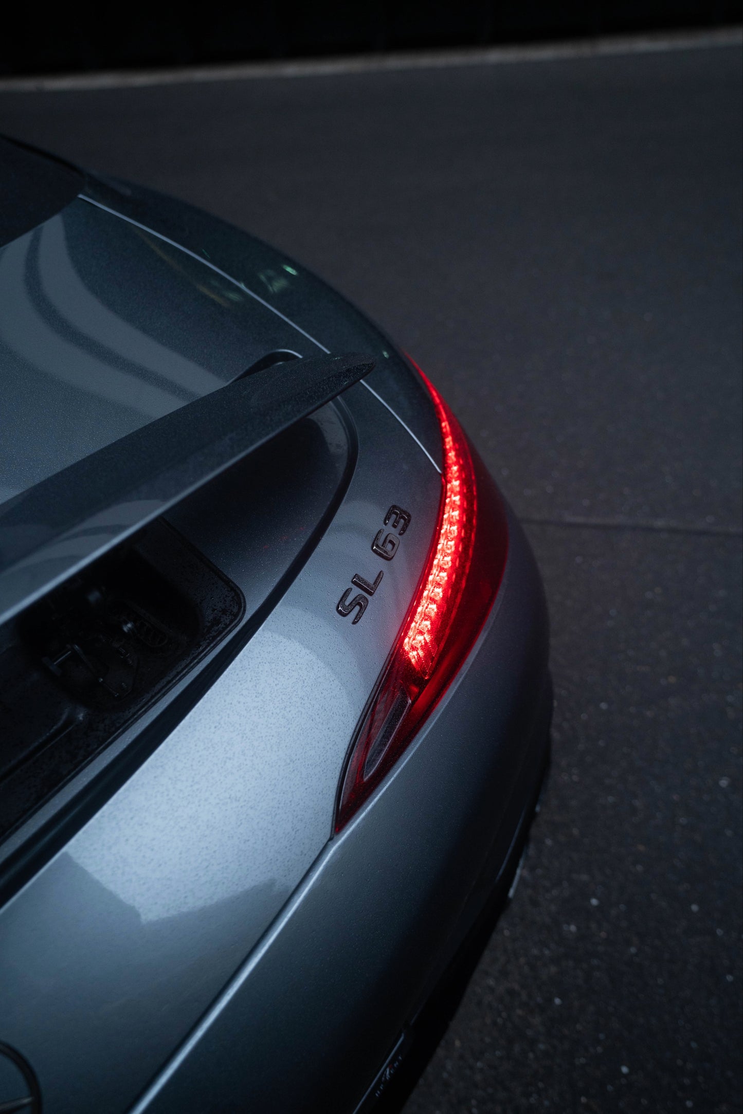 MERCEDES-BENZ SL63 AMG