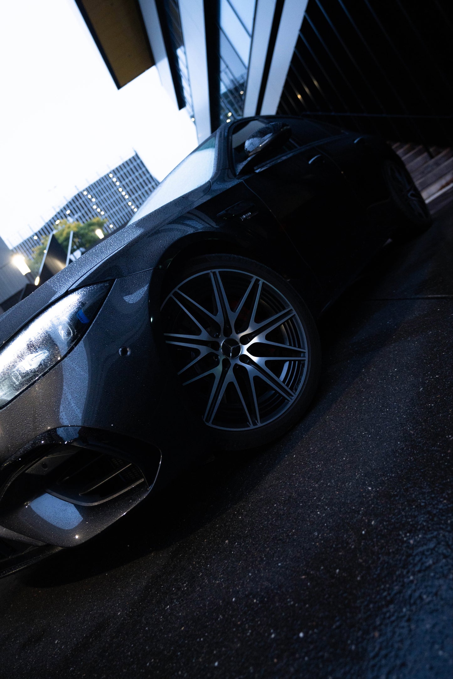 MERCEDES-BENZ C63S AMG