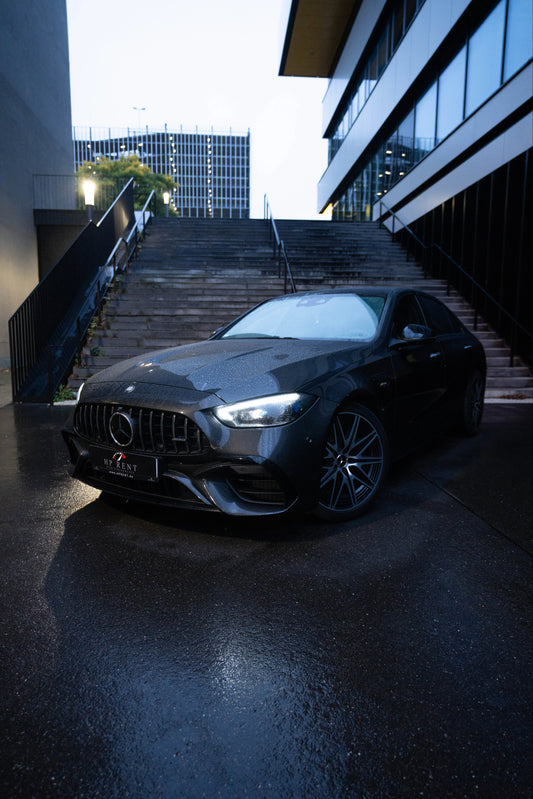 MERCEDES-BENZ C63S AMG