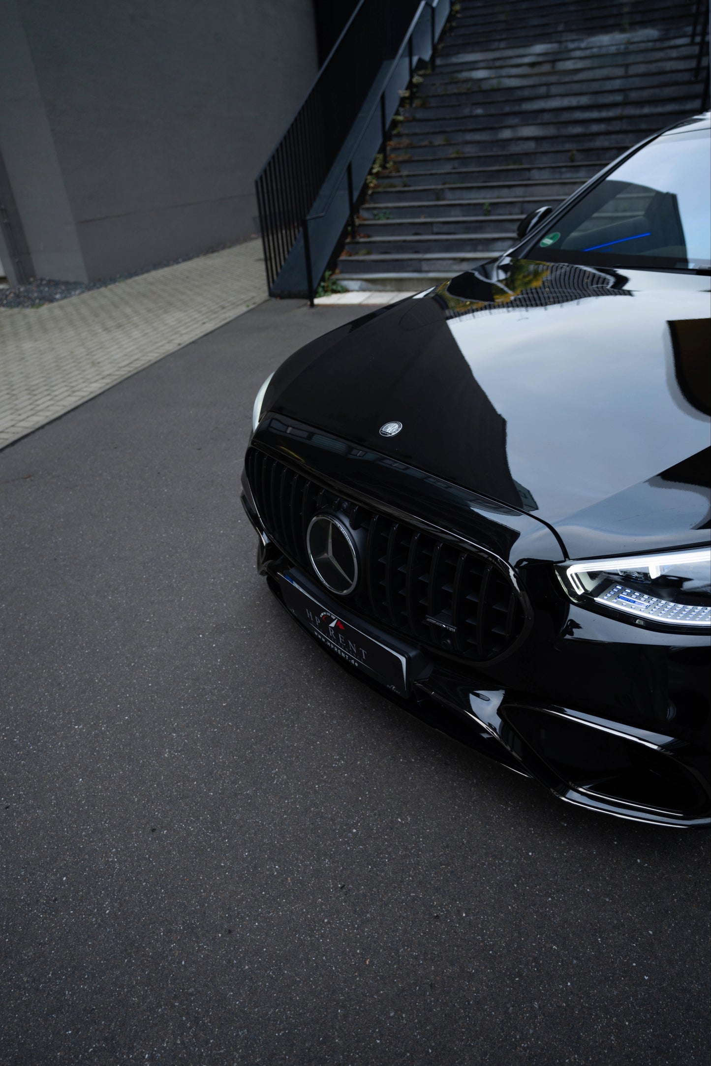 MERCEDES-BENZ S63 AMG