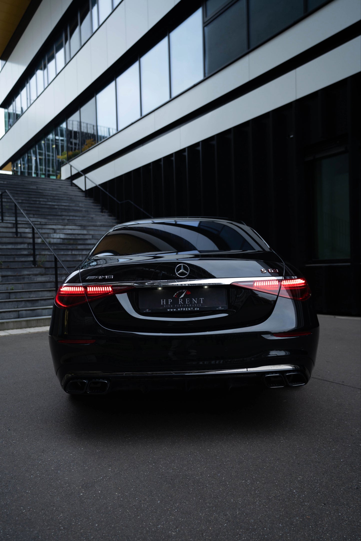 MERCEDES-BENZ S63 AMG