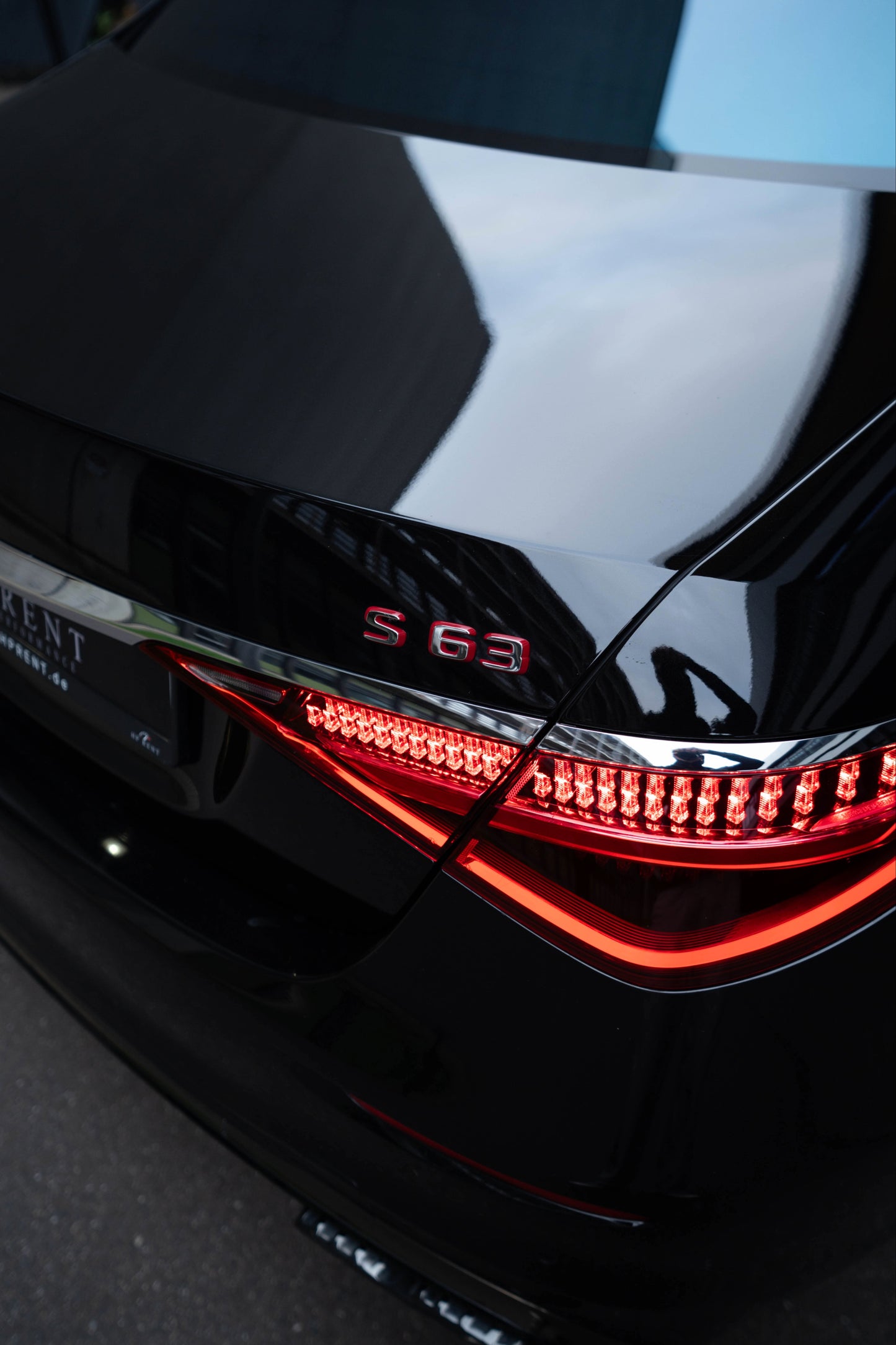 MERCEDES-BENZ S63 AMG