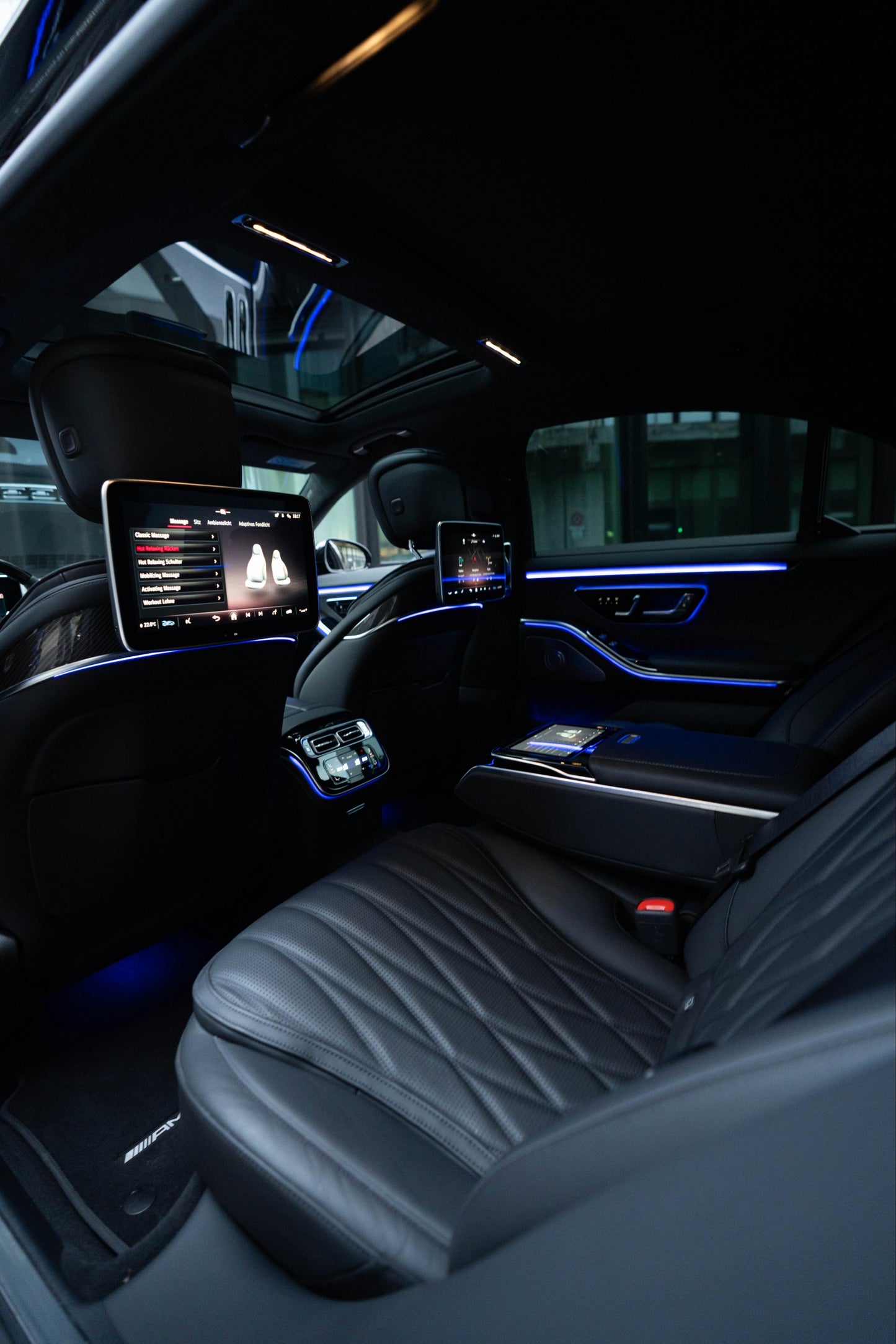 MERCEDES-BENZ S63 AMG