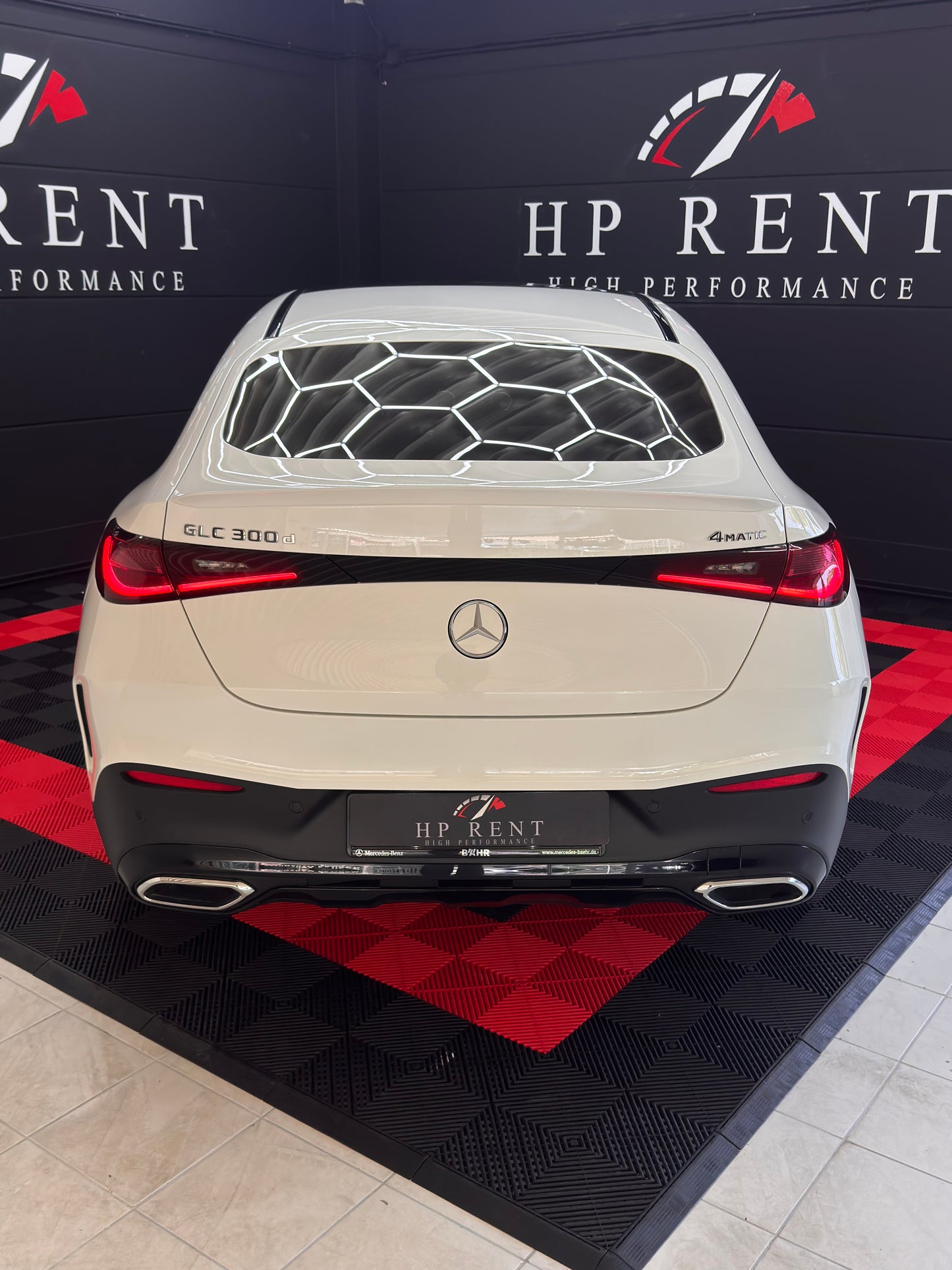 MERCEDES-BENZ GLC COUPE AMG-LINE