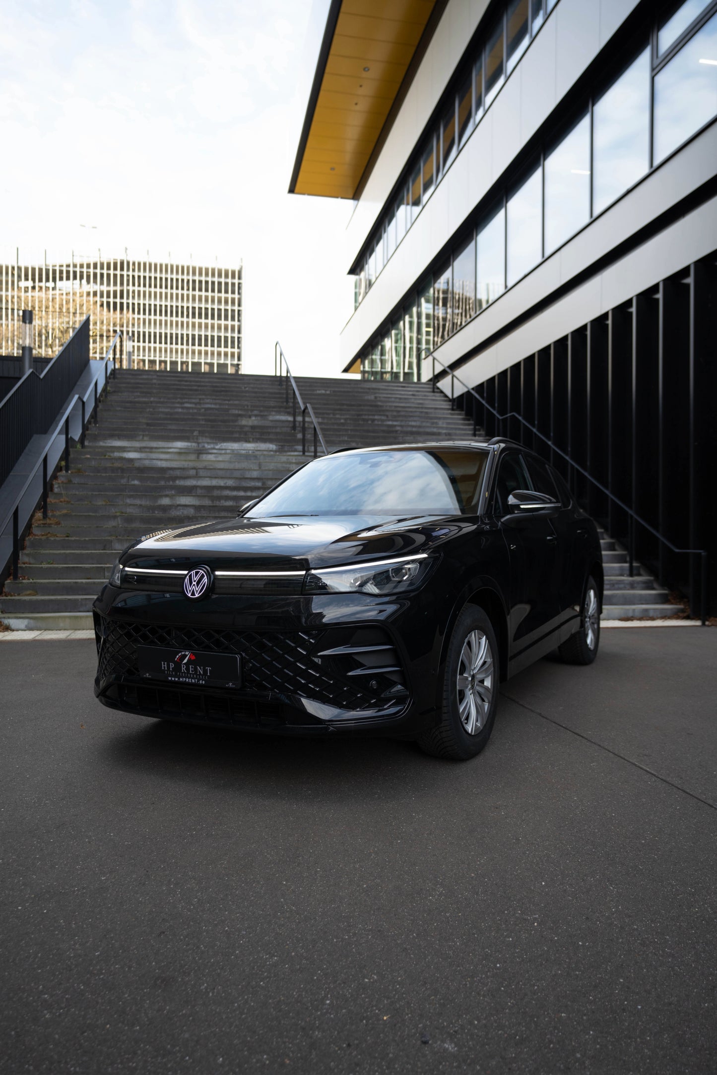 VW TIGUAN R-LINE