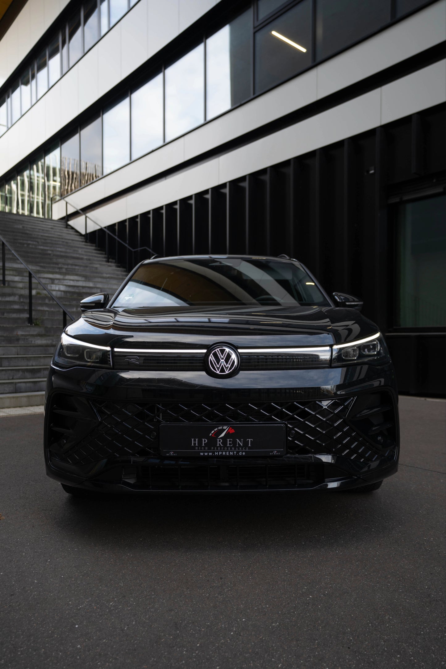 VW TIGUAN R-LINE