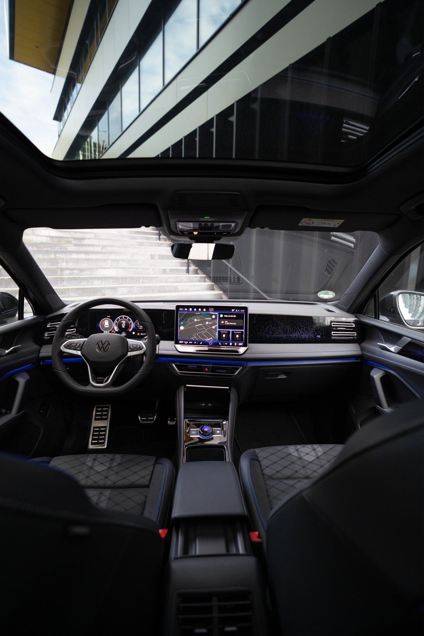 VW TIGUAN R-LINE