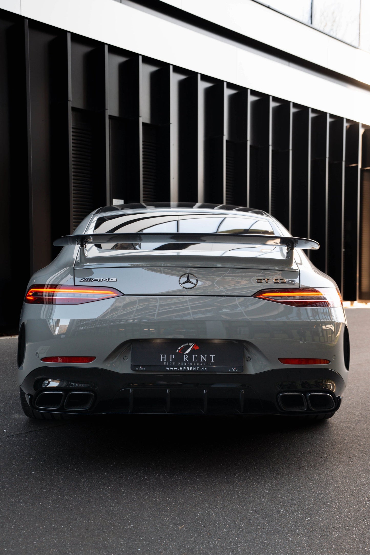 MERCEDES-BENZ GT63S AMG