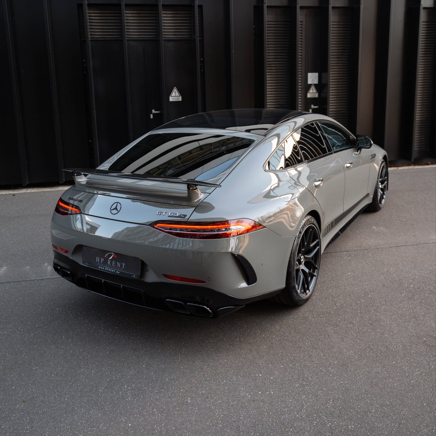 MERCEDES-BENZ GT63S AMG