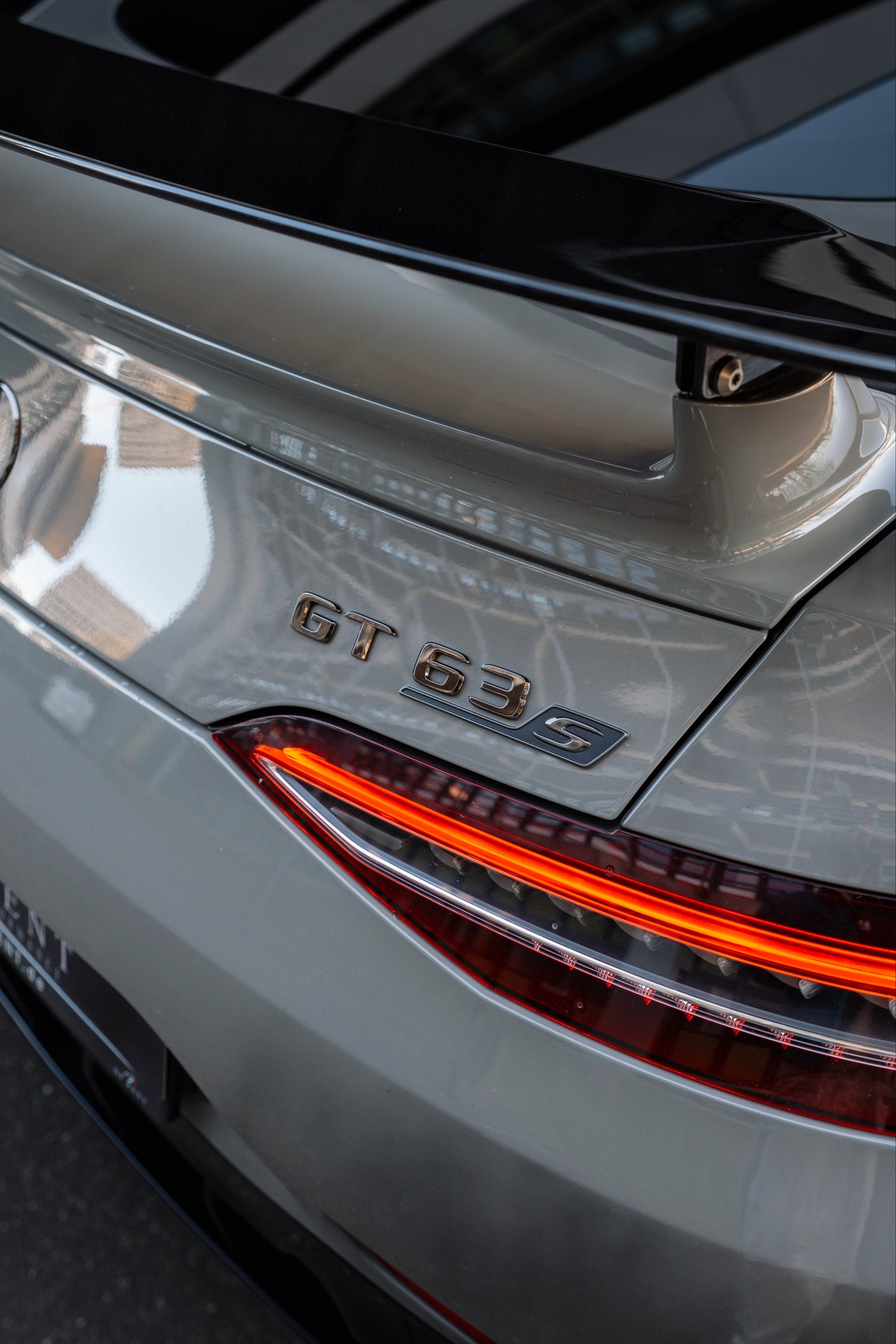 MERCEDES-BENZ GT63S AMG