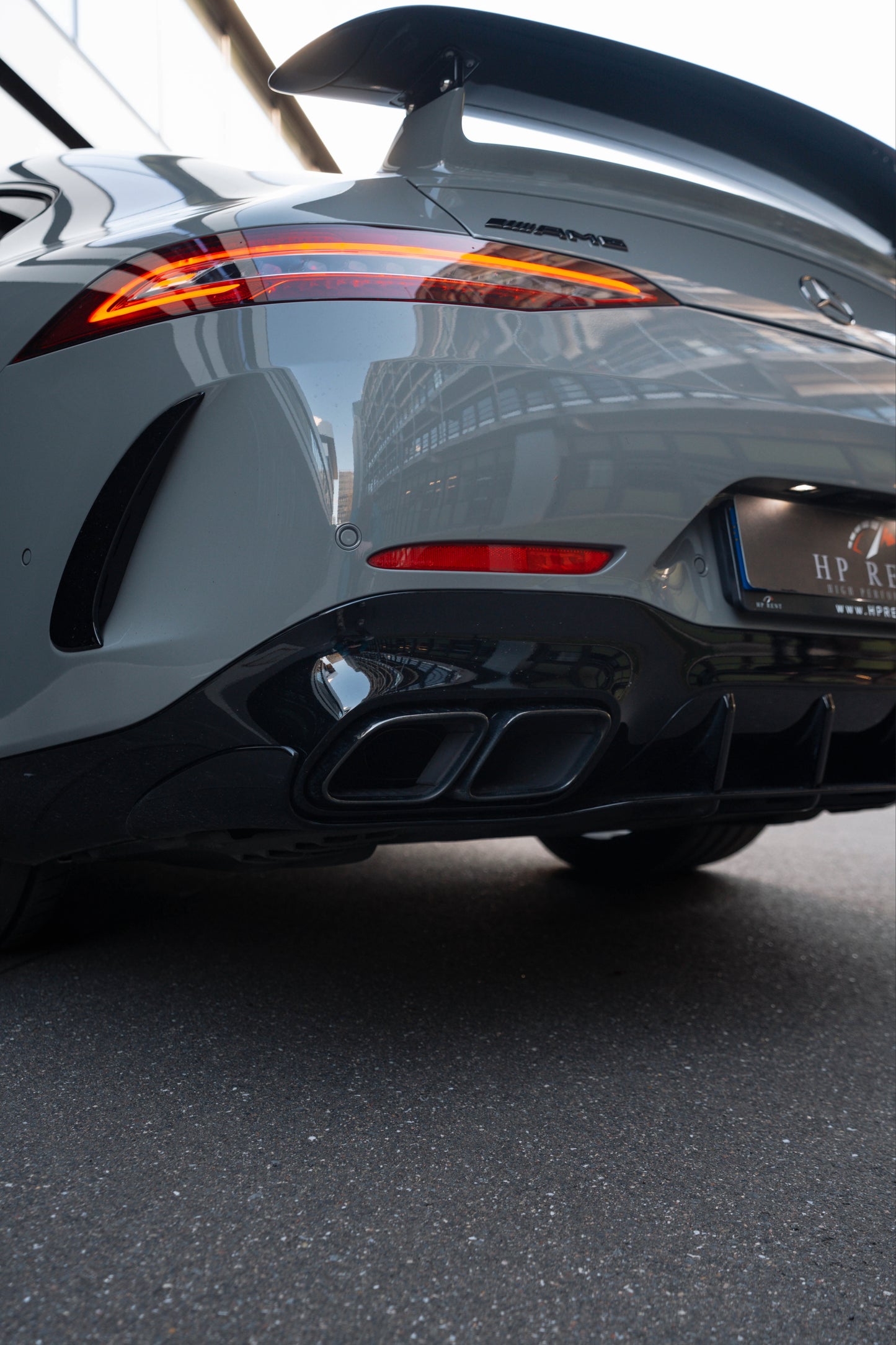 MERCEDES-BENZ GT63S AMG