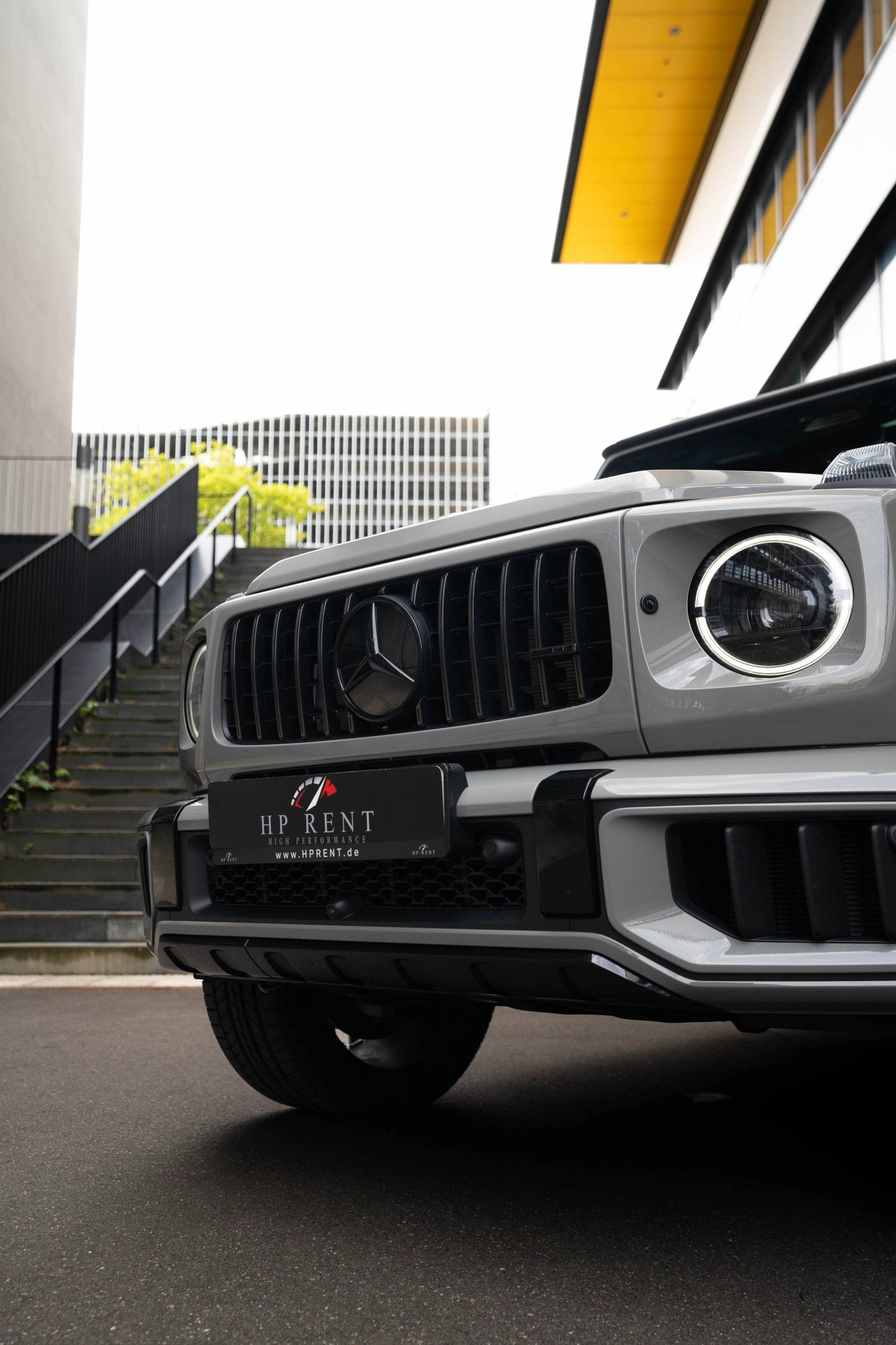 MERCEDES-BENZ G63 AMG