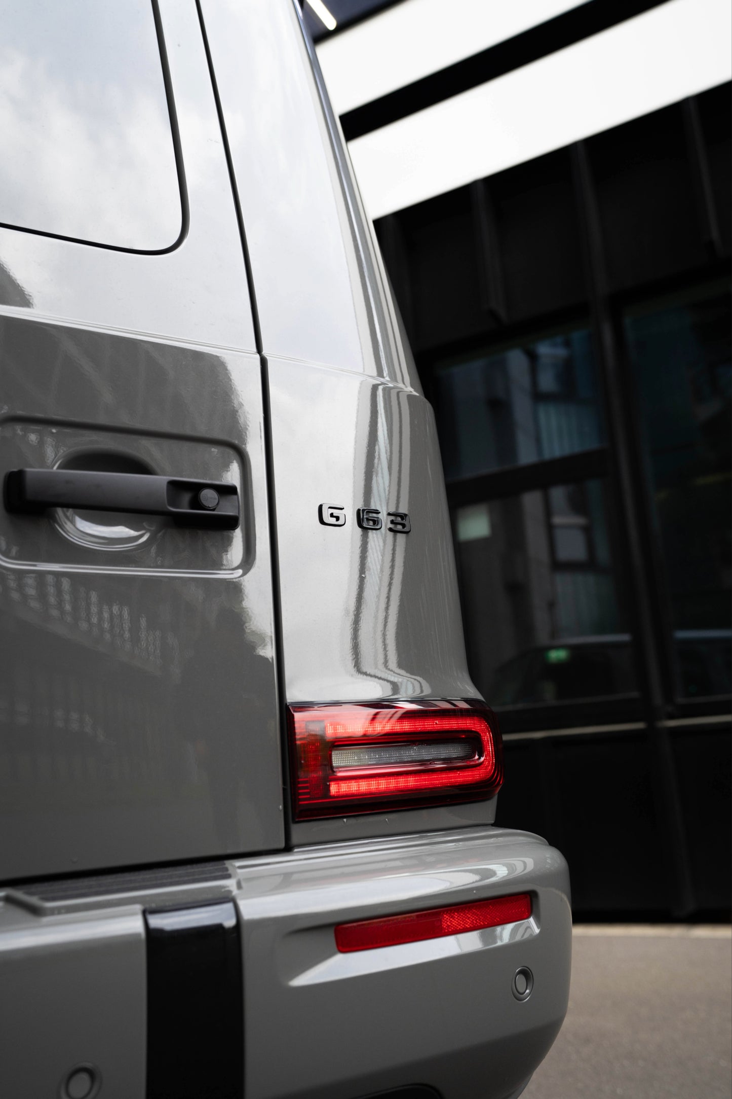 MERCEDES-BENZ G63 AMG