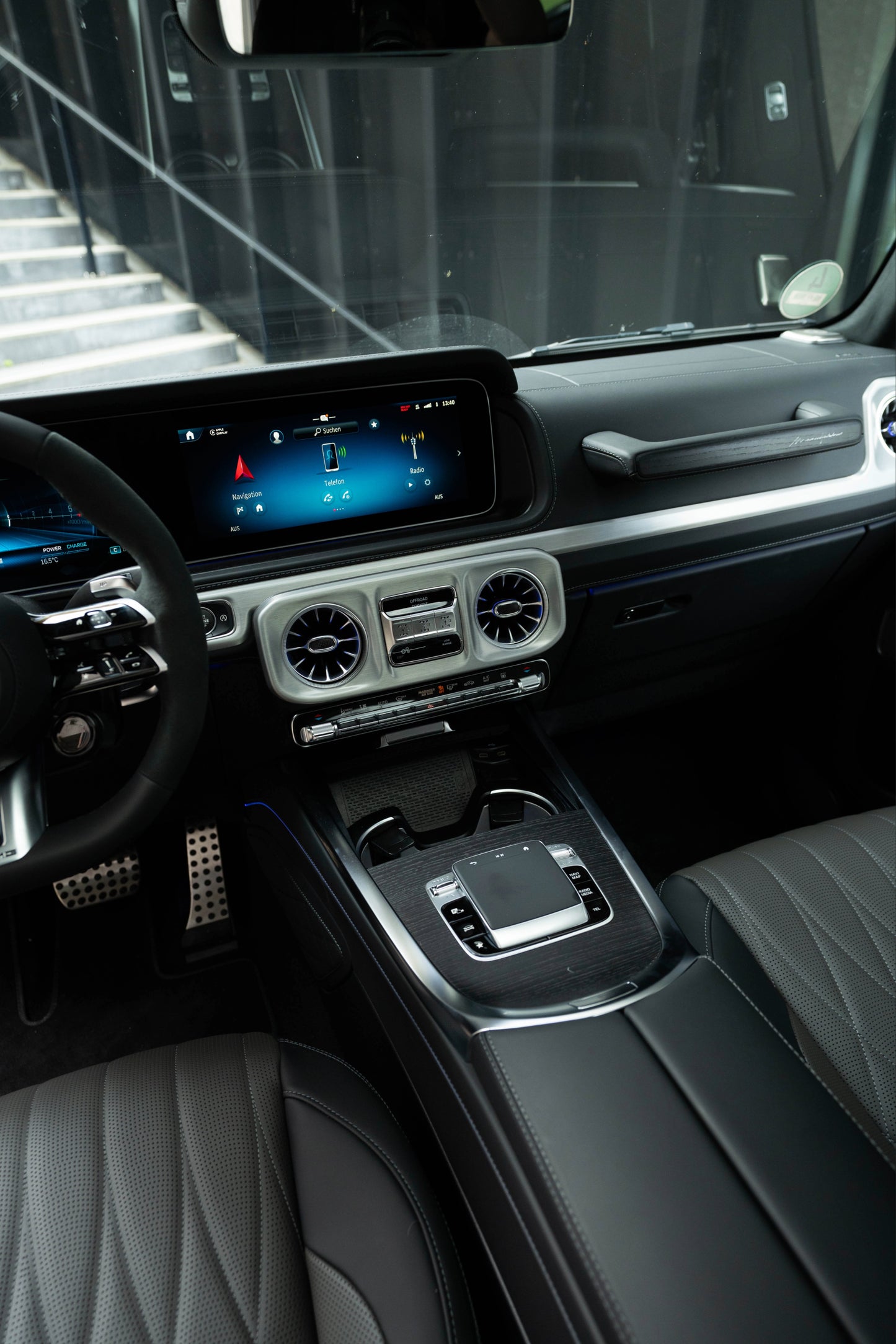 MERCEDES-BENZ G63 AMG