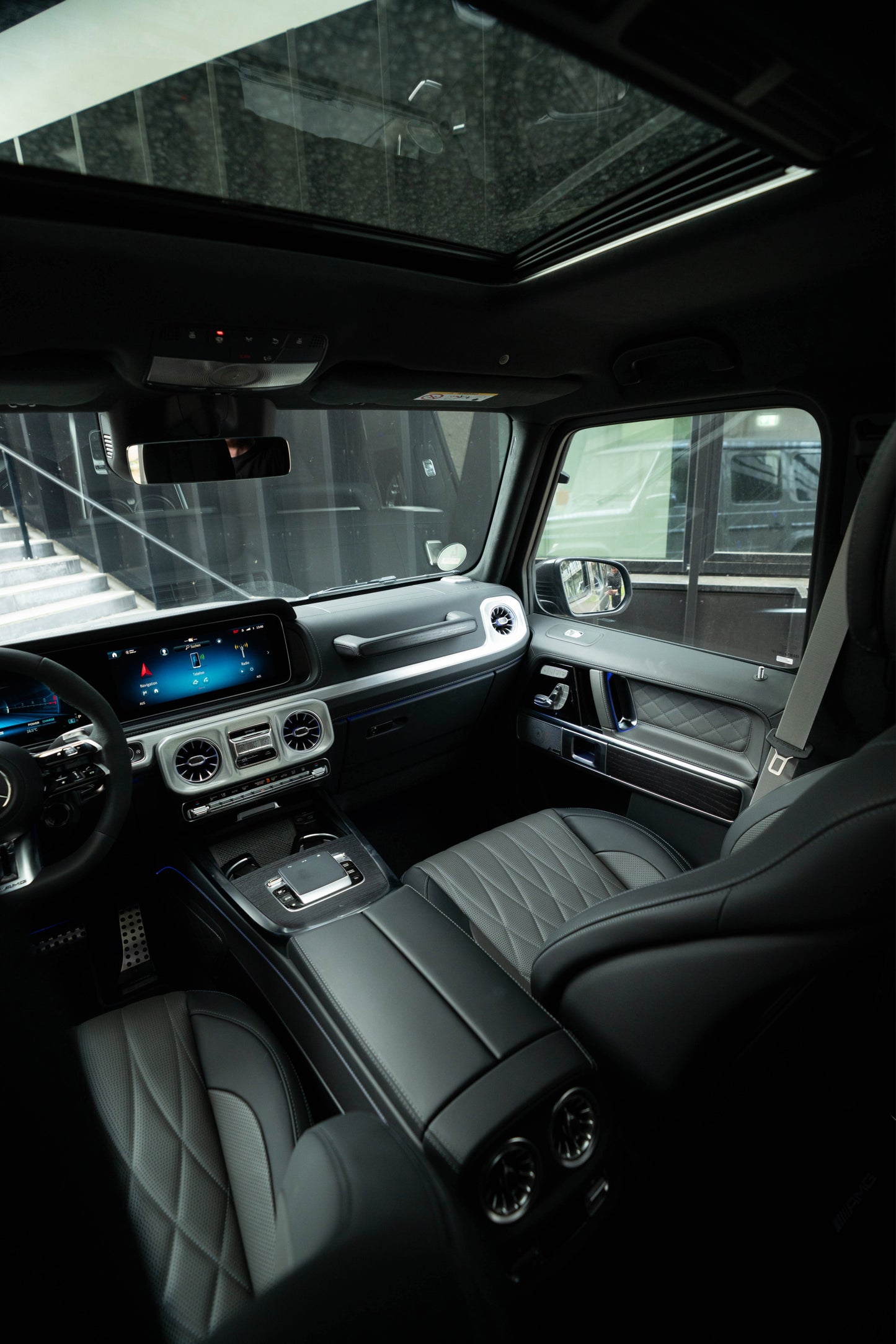 MERCEDES-BENZ G63 AMG
