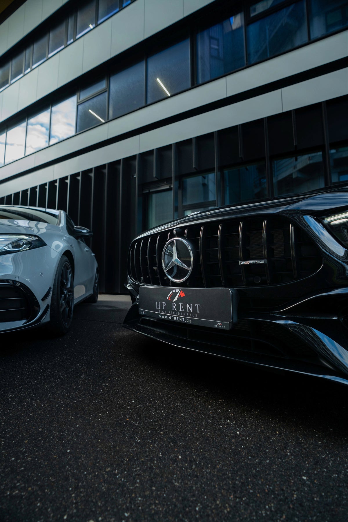 MERCEDES-BENZ A45S AMG