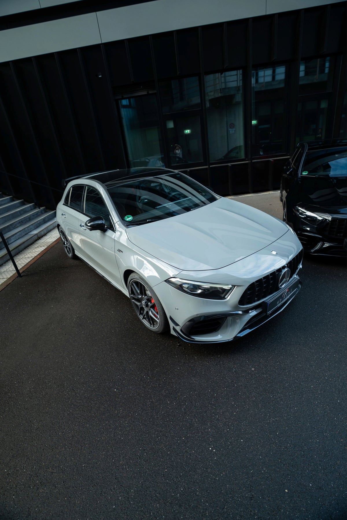 MERCEDES-BENZ A45S AMG