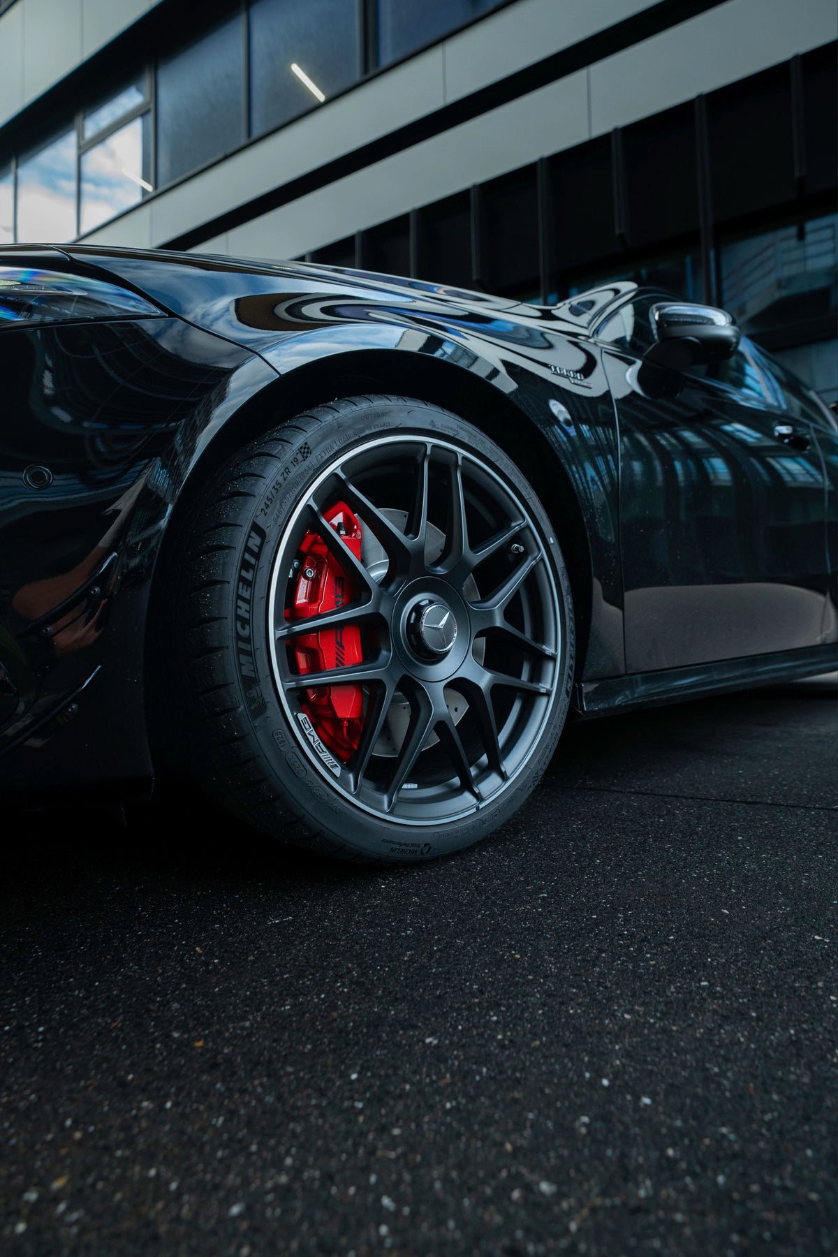 MERCEDES-BENZ A45S AMG