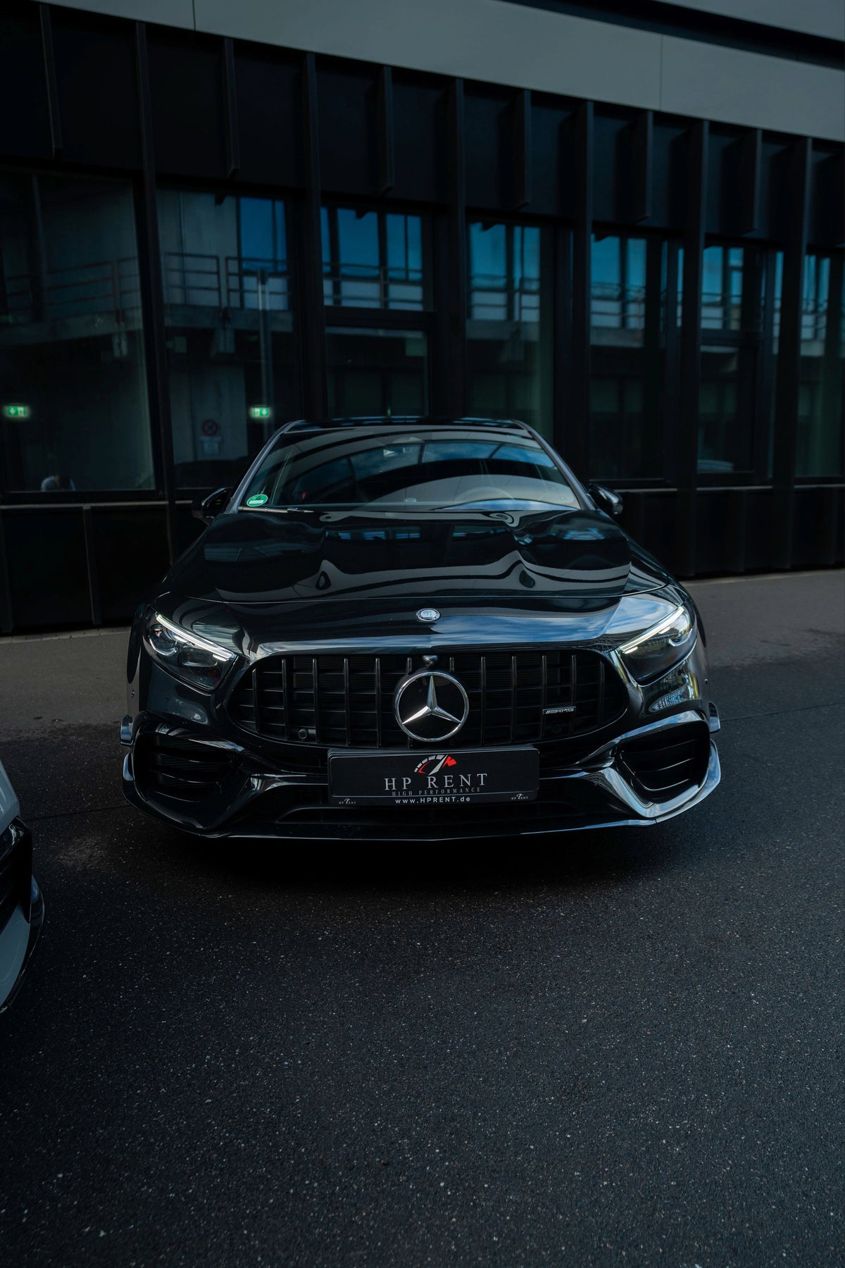MERCEDES-BENZ A45S AMG