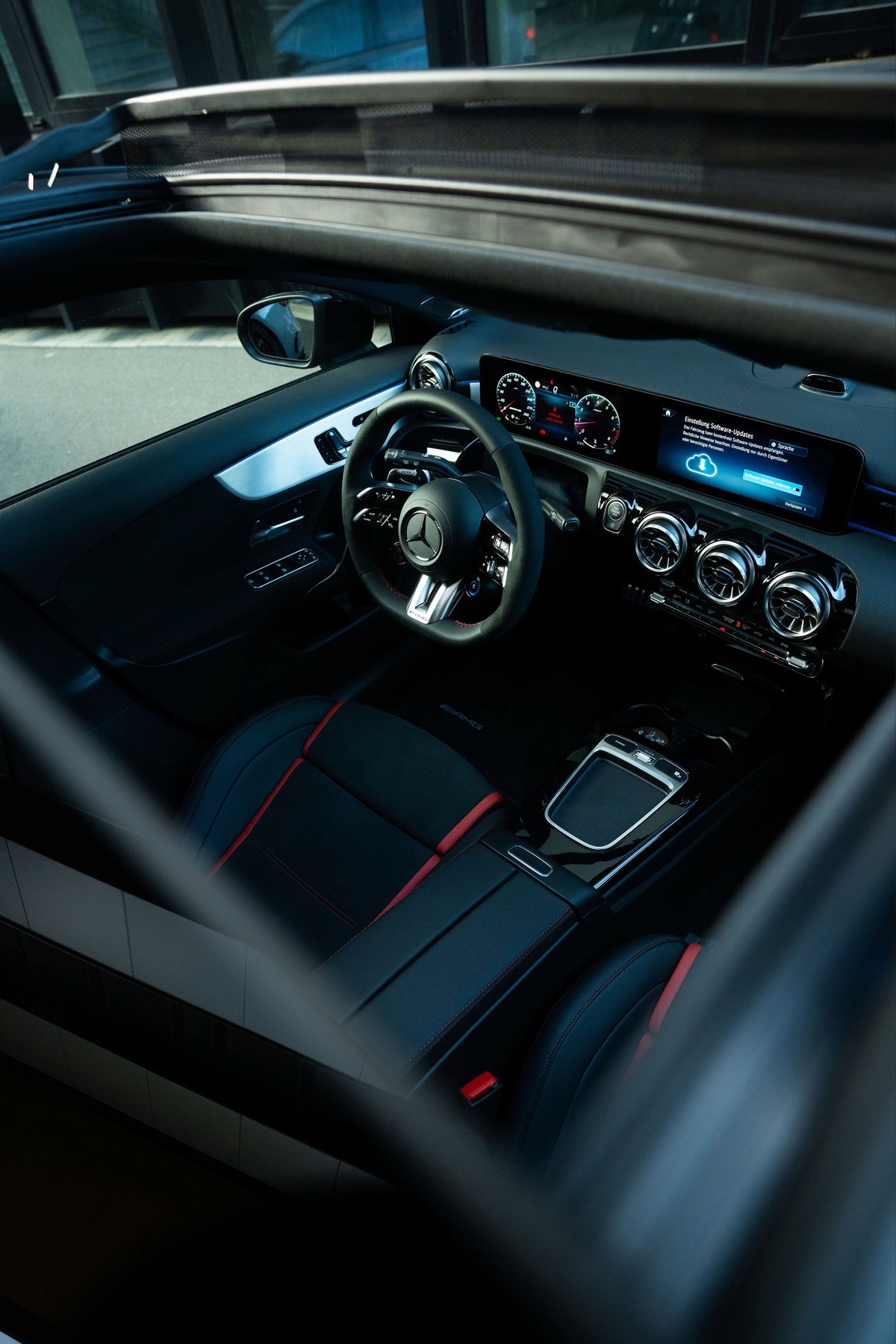 MERCEDES-BENZ A45S AMG