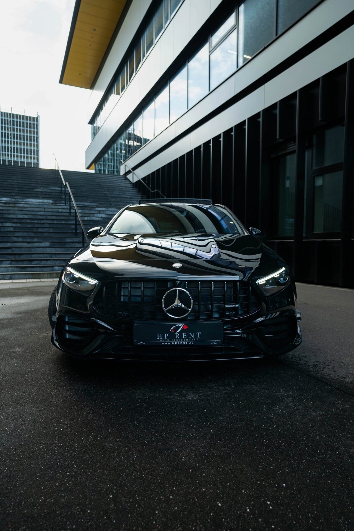 MERCEDES-BENZ A45S AMG