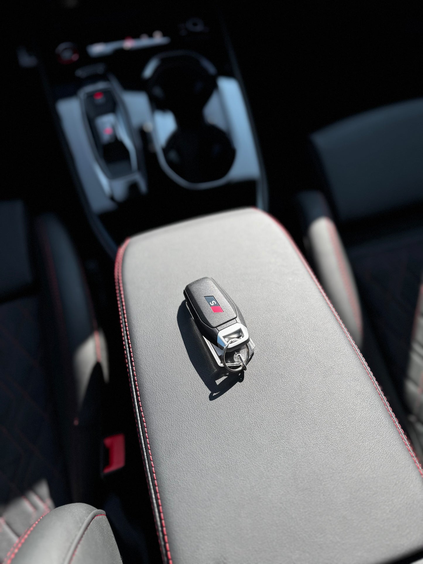 AUDI S5 LIMOUSINE